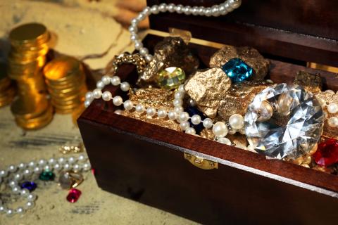 treasure chest with jewels